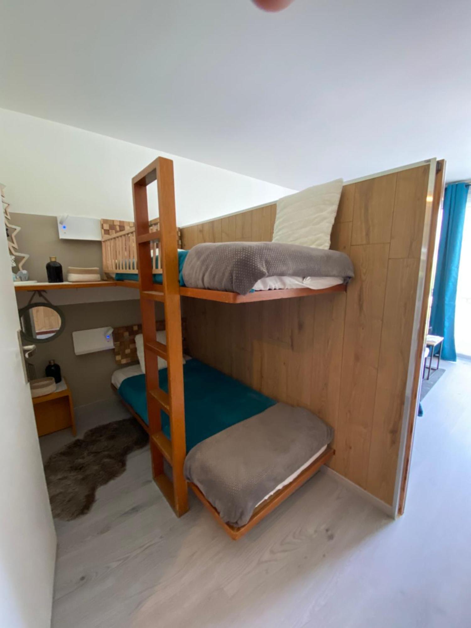 Aux Pieds Des Pistes Apartment *